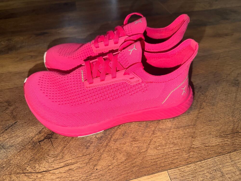 Flux Footwear Adapt Runner hot pink